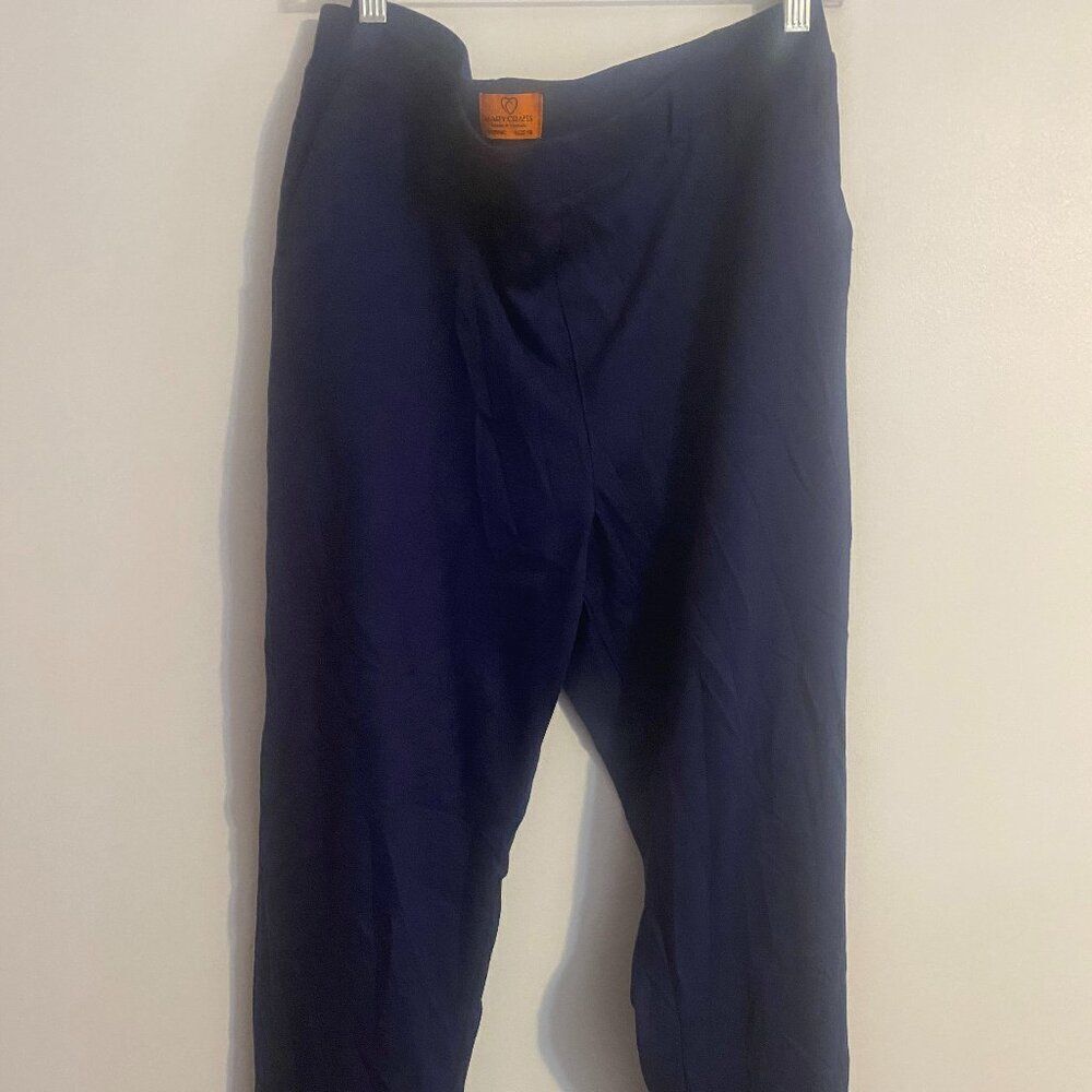 Mary Crafts Blue pull on ankle pants, size 18